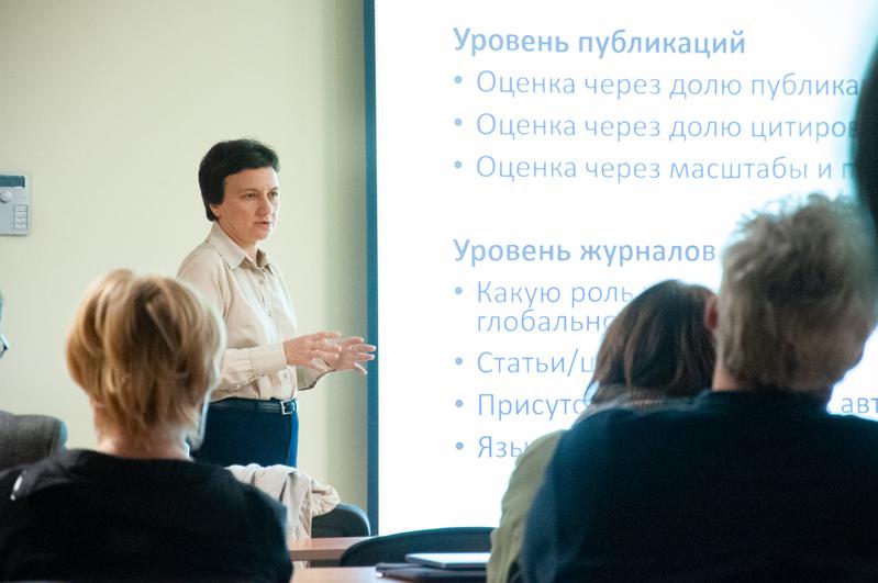 Иллюстрация к новости: Как изменился ландшафт публикационной активности на постсоветском пространстве за 10 лет: доклад Марии Марковны Юдкевич на семинаре ЛЭСИ